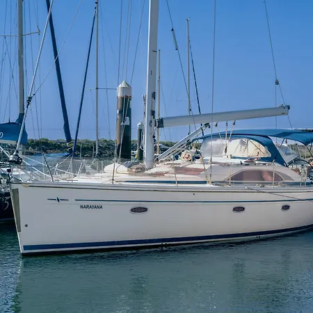 Narayana Sailing Boath פיגואיירה דה פוז